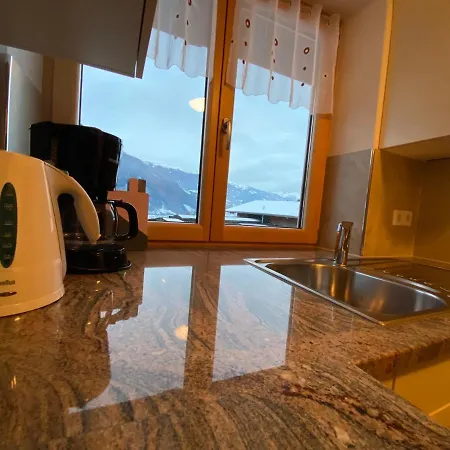 Oberhuben Apartmán *